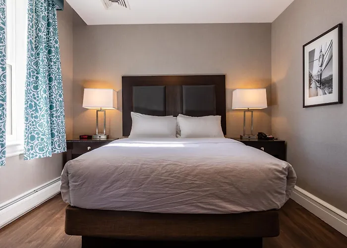 The Centennial Hotel