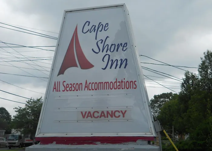 Cape Shore Inn