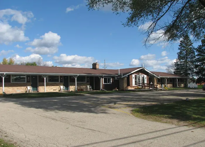 Spinning Wheel Motel