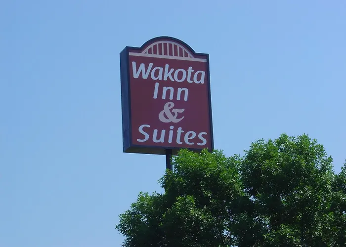 Wakota Inn And Suites