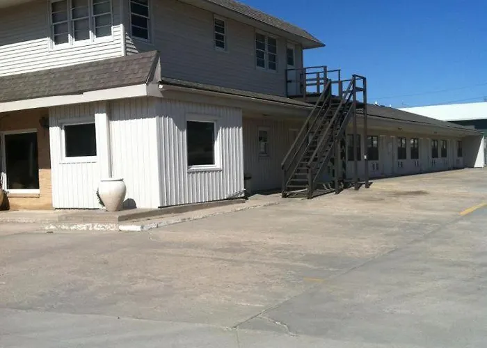 Brooks Motel