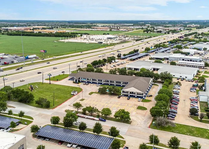 Days Inn By Wyndham Mckinney