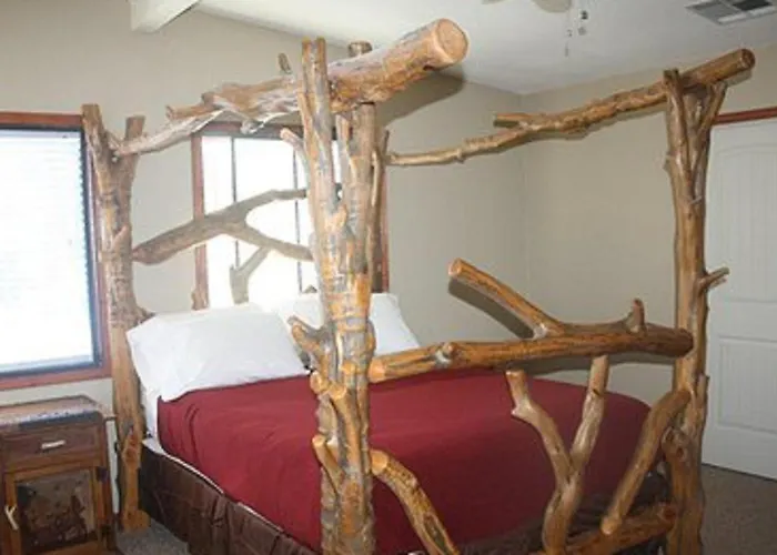 Lumbermen'S Village