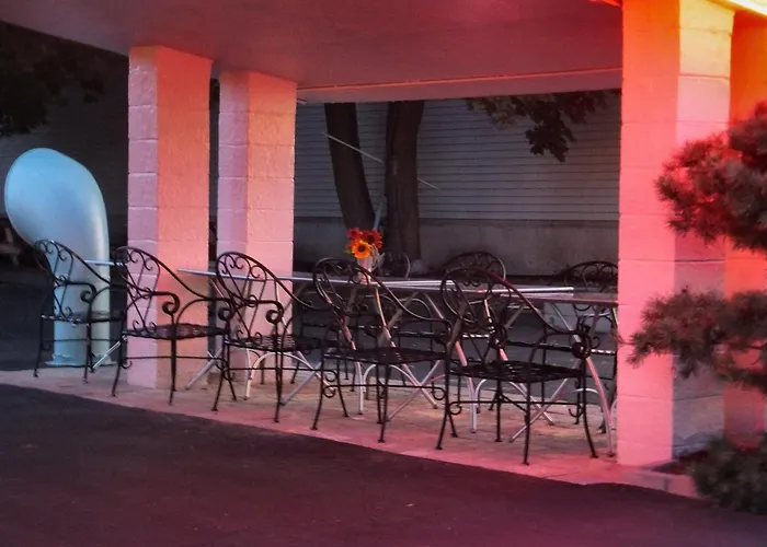 Windsor Motel