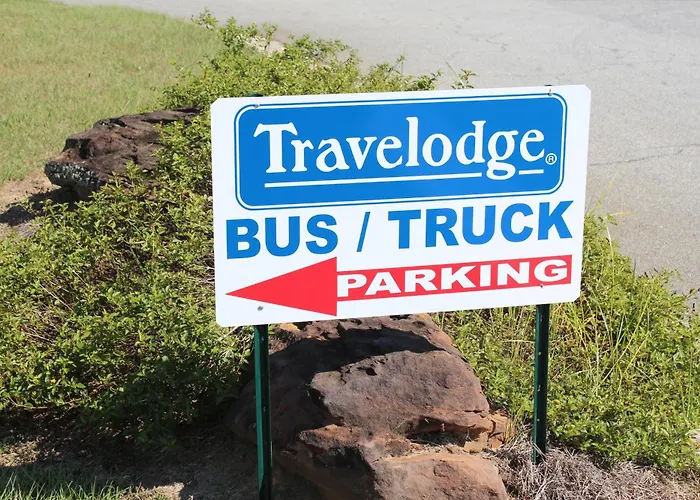Travelodge By Wyndham Perry National Fairgrounds Area I-75