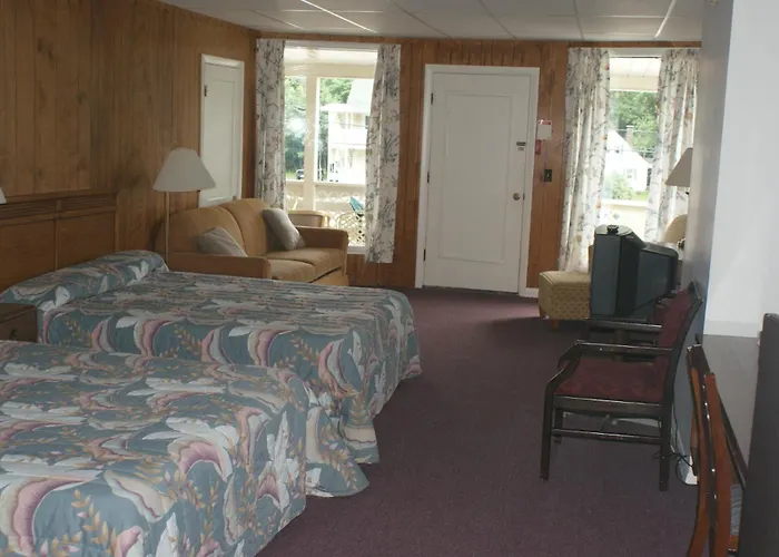Northern Peaks Motor Inn