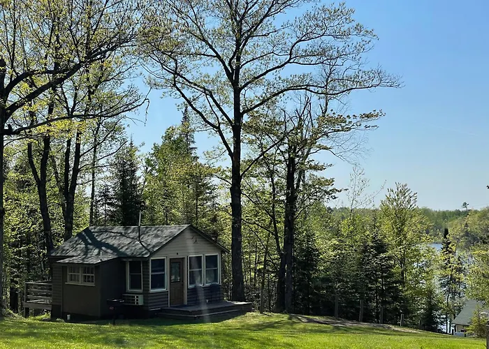 Hanging Horn Lakeside Resort