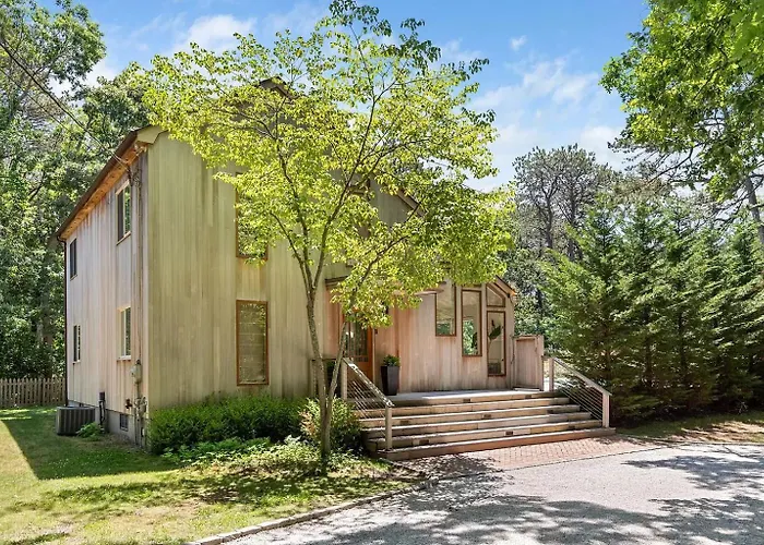 Villa Sofia East Hampton - Exclusive Vacation Rental With Pool