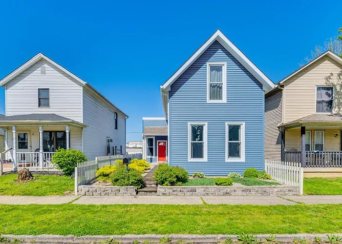 1 Mi To Dtown & Lucas Oil Stadium: Fenced Yard