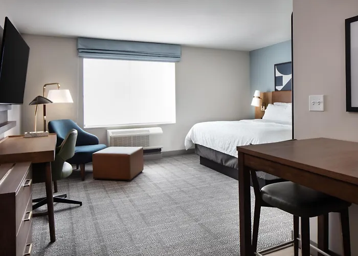 Staybridge Suites - Iowa City - Coralville By Ihg