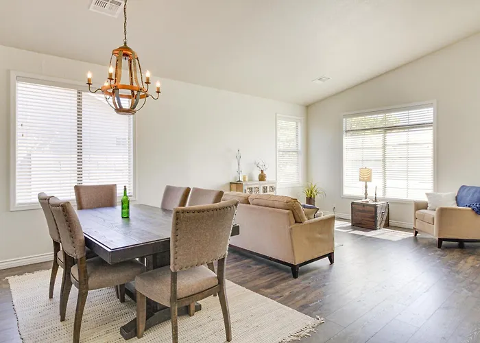 Stunning Oro Valley Home: Near Catalina State Park