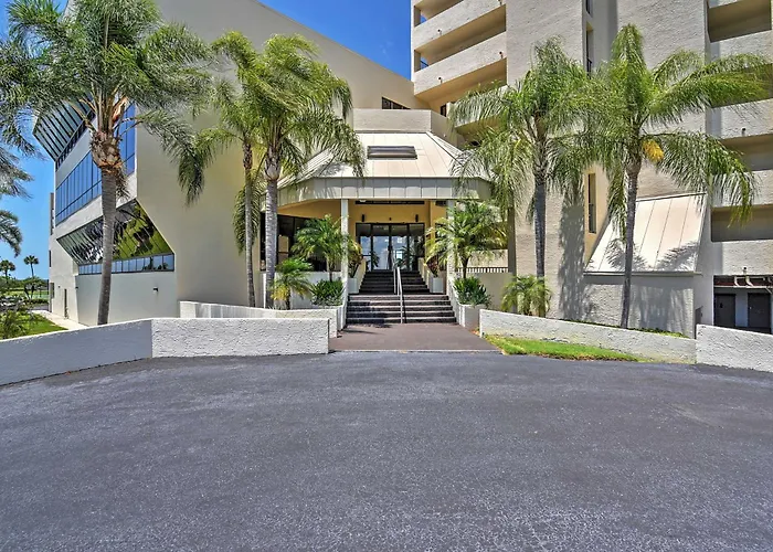 Gulf-View Condo W/ Heated Pool In Hudson!