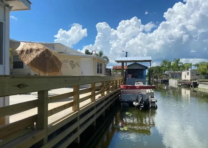Pet Friendly | Private Dock & Direct Canal Access
