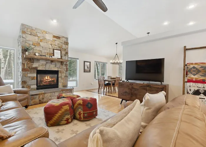 Meadow Lake Villa