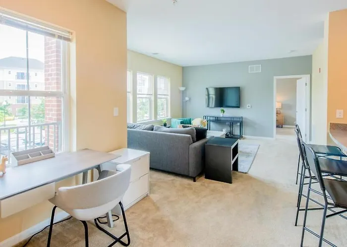 Landing Modern Apartment With Amazing Amenities