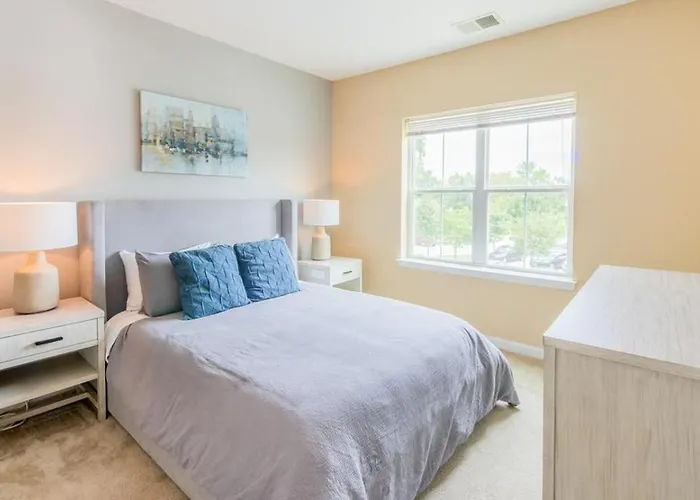Landing Modern Apartment With Amazing Amenities