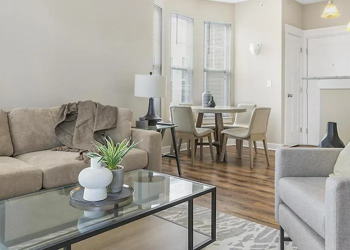 Landing Modern Apartment With Amazing Amenities