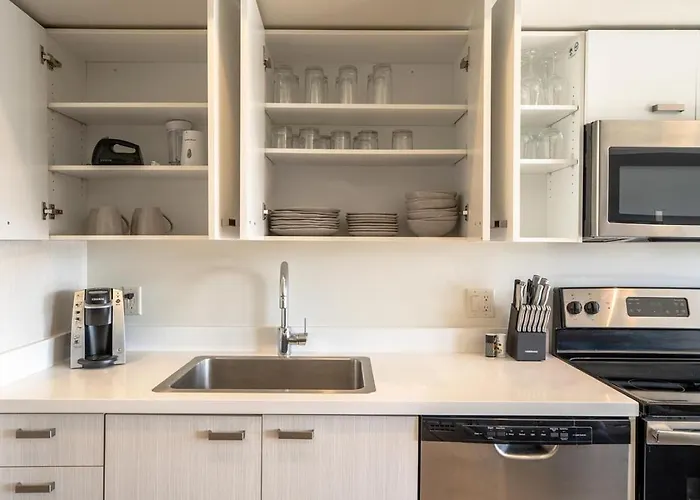 Landing Modern Apartment With Amazing Amenities