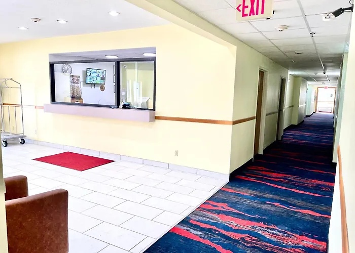Heritage Inn & Suites