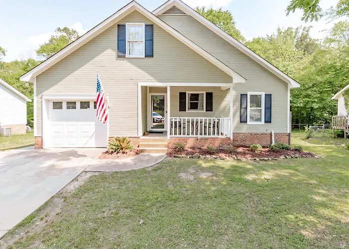 10 Mins To Lake Murray! The Dutch Creek Cottage