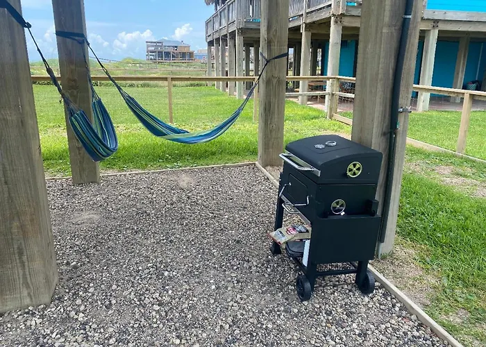 Surfside Beachfront Luxe