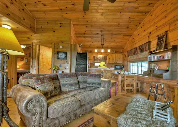 Cozy Mountain Cabin