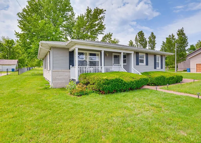 Walk To Restaurants: Stockton Home W/ Game Room