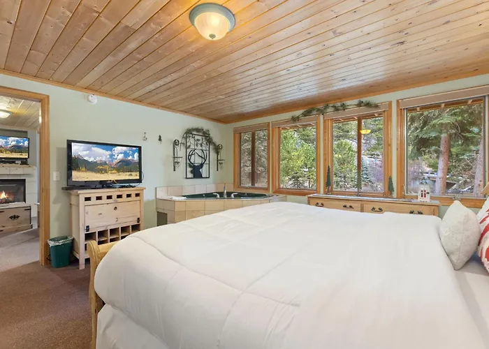 Creekside Suites 22 By Estes Park Condos