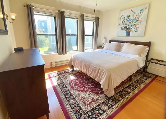 Historic Downtown Flat, #3