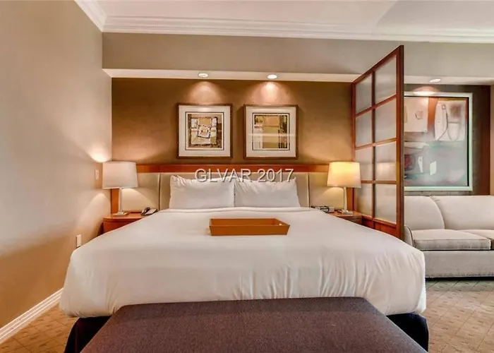 Mgm Signature Ph 30Th Floor Deluxe Studio Apartment Strip Facing With Balcony