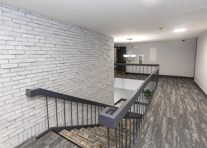 Coratel Inn & Suites By Jasper Mankato