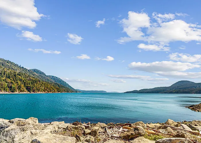 Cascade Bay Getaway