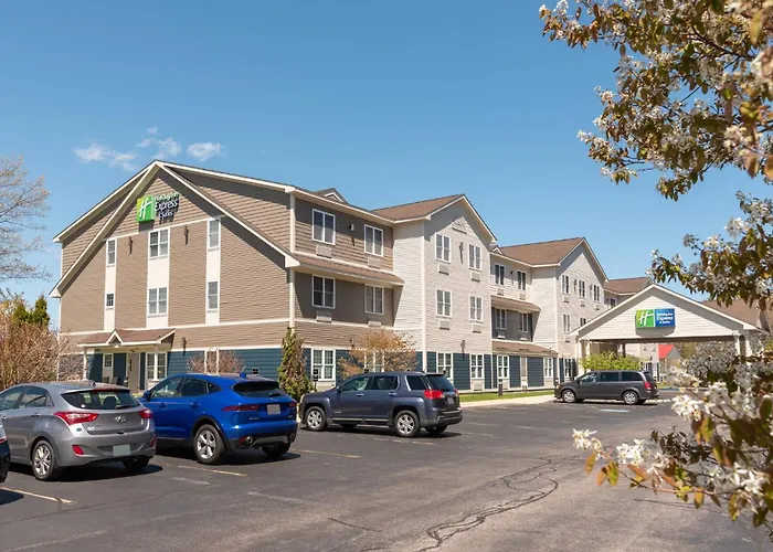 Holiday Inn Express Hotel & Suites Hampton South-Seabrook By Ihg