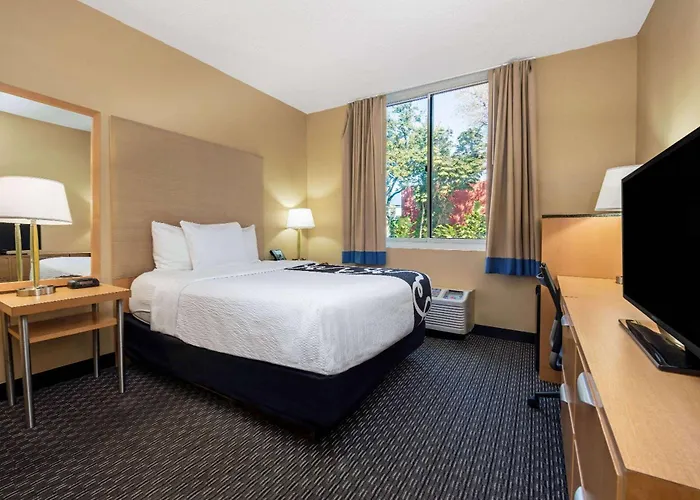 La Quinta By Wyndham West Palm Beach Airport