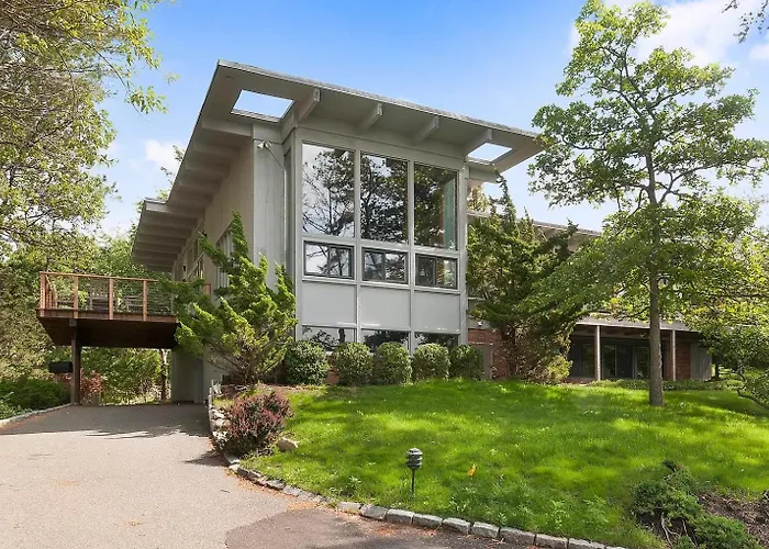 Villa Perlman