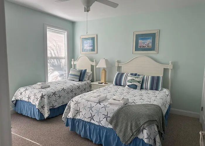 Southern Charm Of Holden Beach