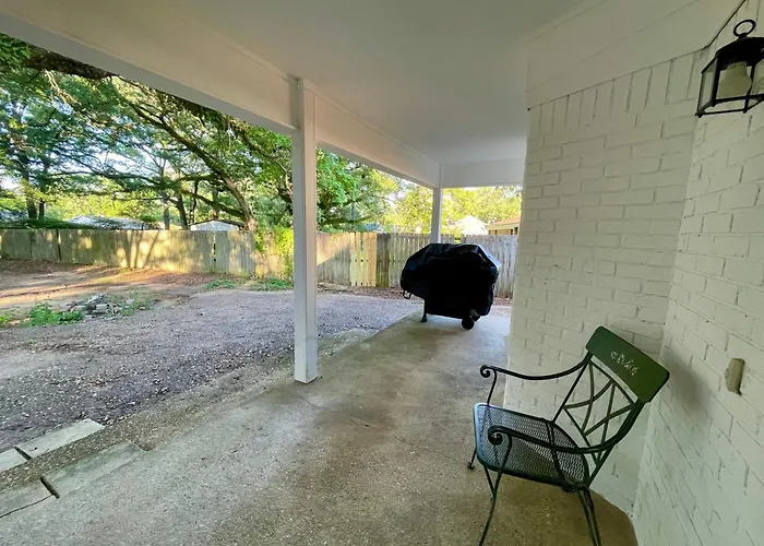 Cottage Hill Comfort