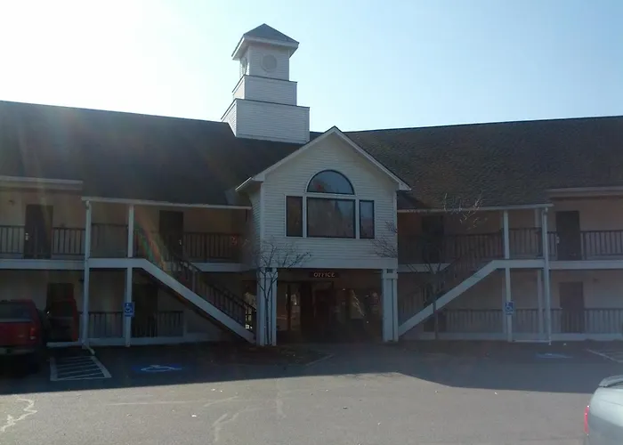 Fairbanks Inn