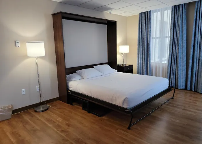 Ariel Broadway Hotel