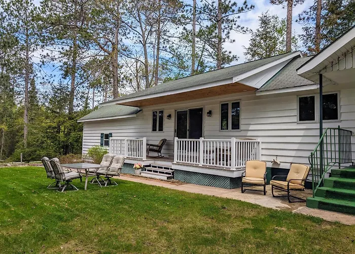 Sunrise Shores Retreat In Three Lakes Wi