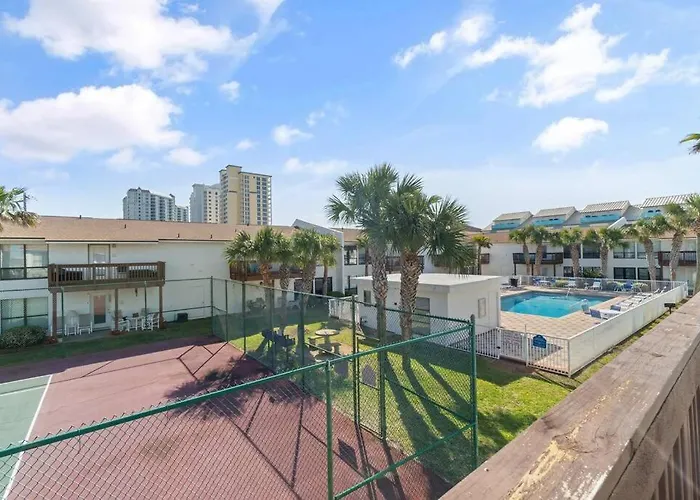 Gulfside Getaway 2 Bedroom 2 Ba