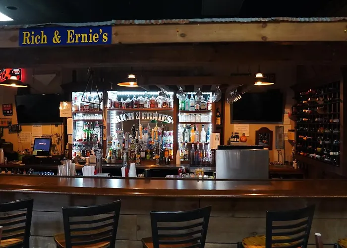 Skyline Lodge