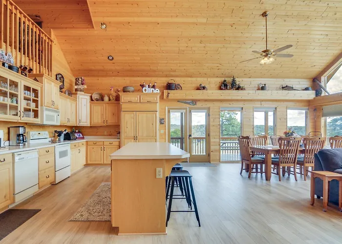 Lakeview Escape 1 Mi To Panguitch Lake!