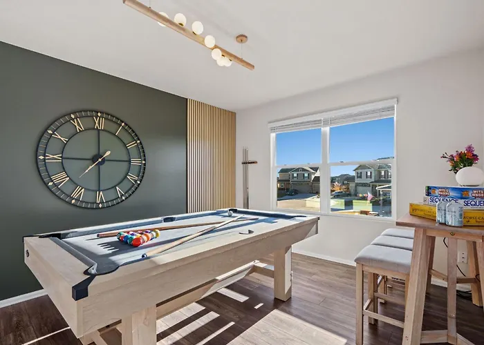 New! Family-Friendly Home With Pool Table, King Beds