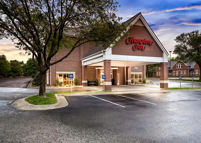 Hampton Inn South Heritage Park