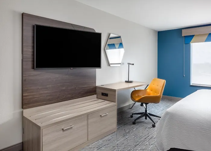 Holiday Inn Express Kearney By Ihg