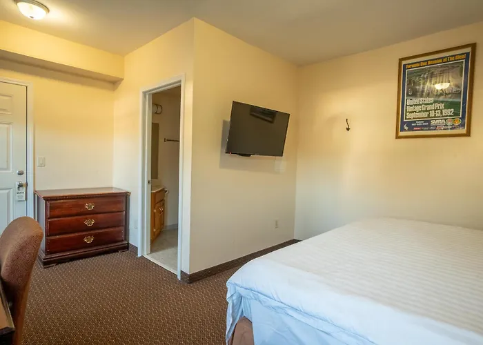 Watkins Motel
