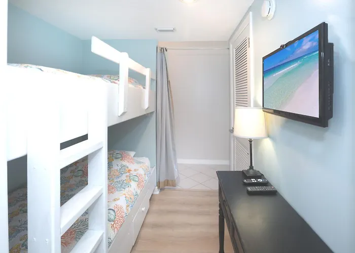Destin West Sandpiper Bld 501 Bay Side Condo