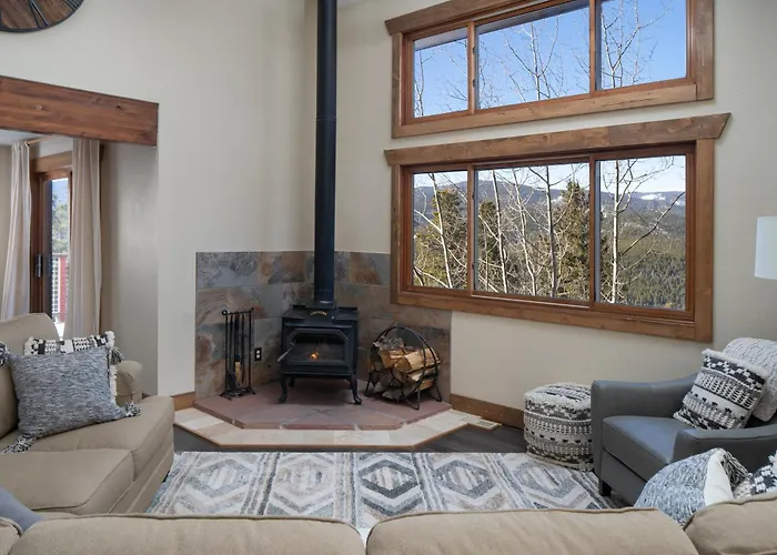 Mountain View Retreat Home