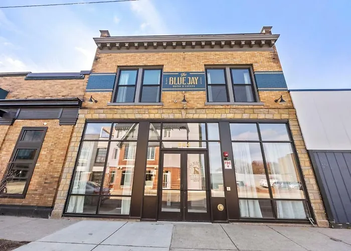 Centrally Located Private King Suite